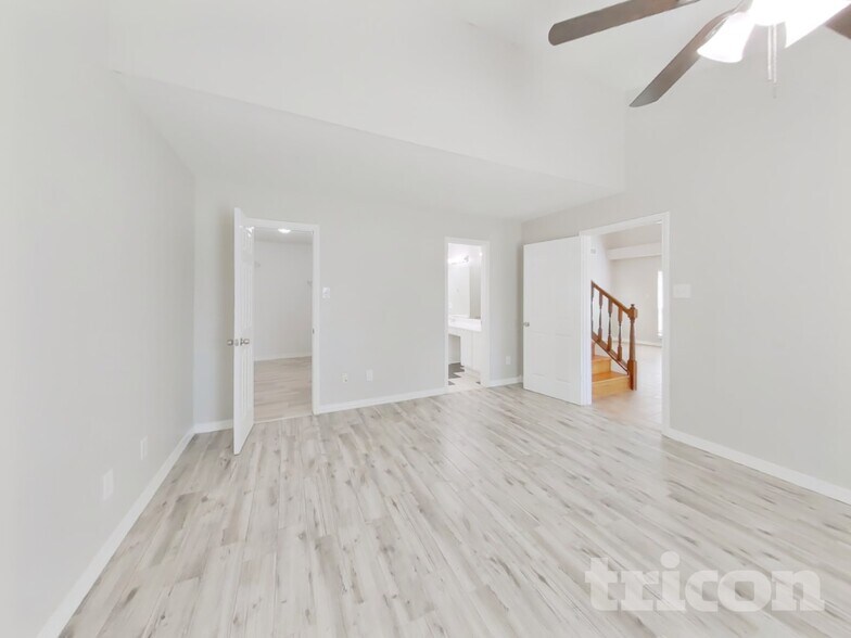 Building Photo - 13603 Lynnville Dr