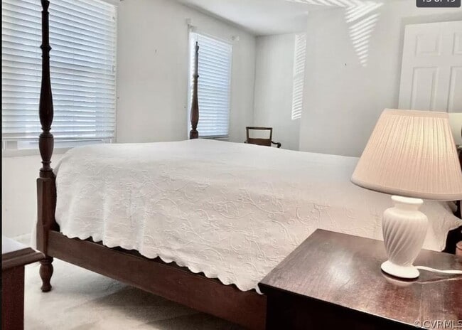 Building Photo - 9429 Greenhill Ct