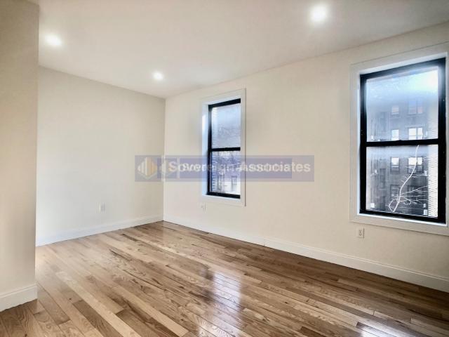 Building Photo - 3 bedroom in New York NY 10032