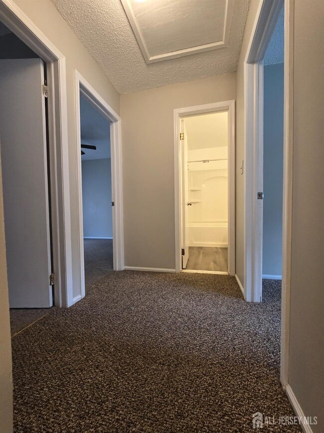 Building Photo - 452 Harwick Ct