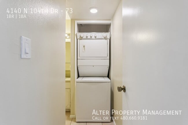Building Photo - 4140 N 104th Dr