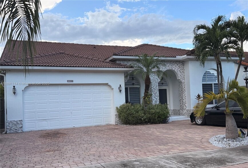 Primary Photo - 11500 SW 153rd Ave