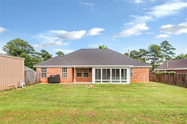 Building Photo - 7130 Haleys Way