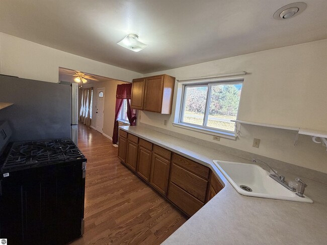 Building Photo - 8334 M-113