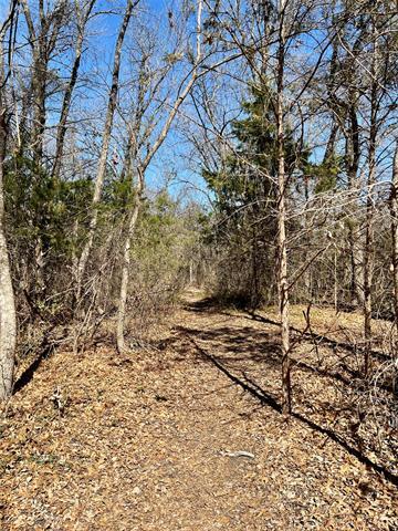 Building Photo - 814 Clearlake Dr