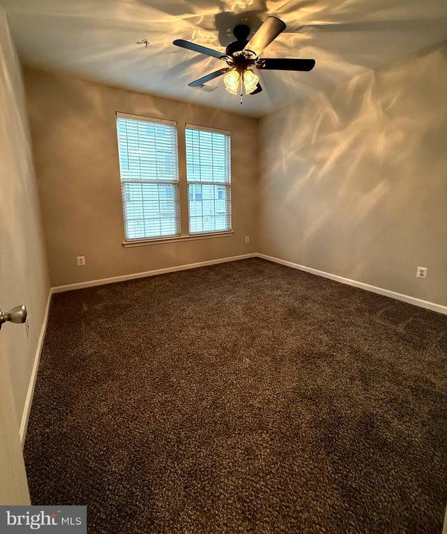 Building Photo - 2593 Eastbourne Dr