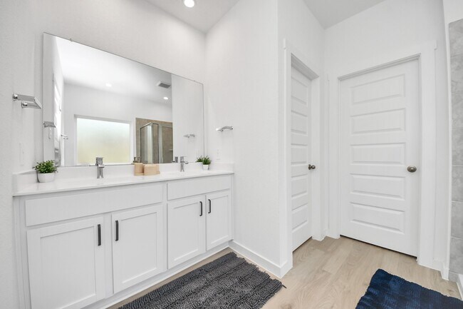 Building Photo - 31815 Kellan Grv Ct