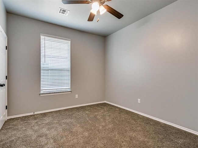 Building Photo - 1734 Eighty-Niner Ter