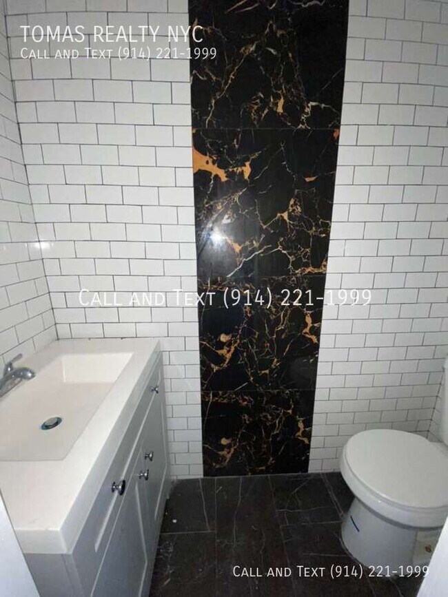 Building Photo - 62B Yonkers Ave