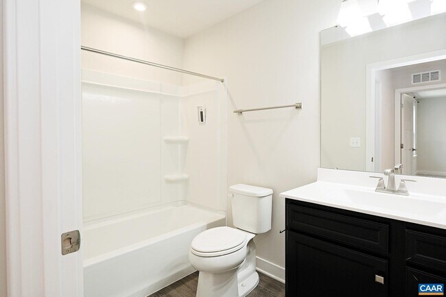 Building Photo - 922 Marsac St