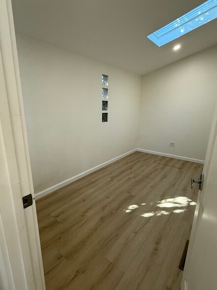 Building Photo - 237 San Juan Ave