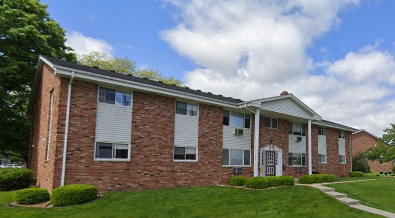 Primary Photo - Cedar Plaza Apartments