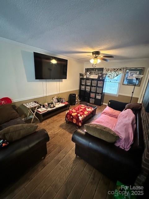 Building Photo - 705 Washington Ln