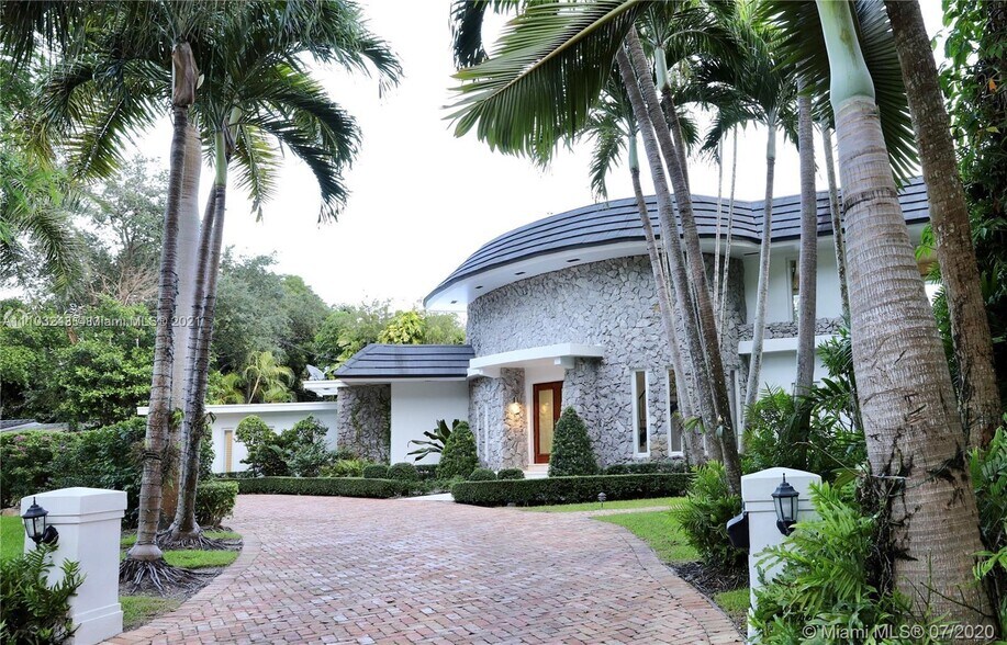 Building Photo - 6540 SW 135th Ter