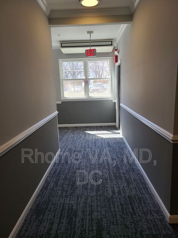 Building Photo - 1581 Spring Gate Dr.