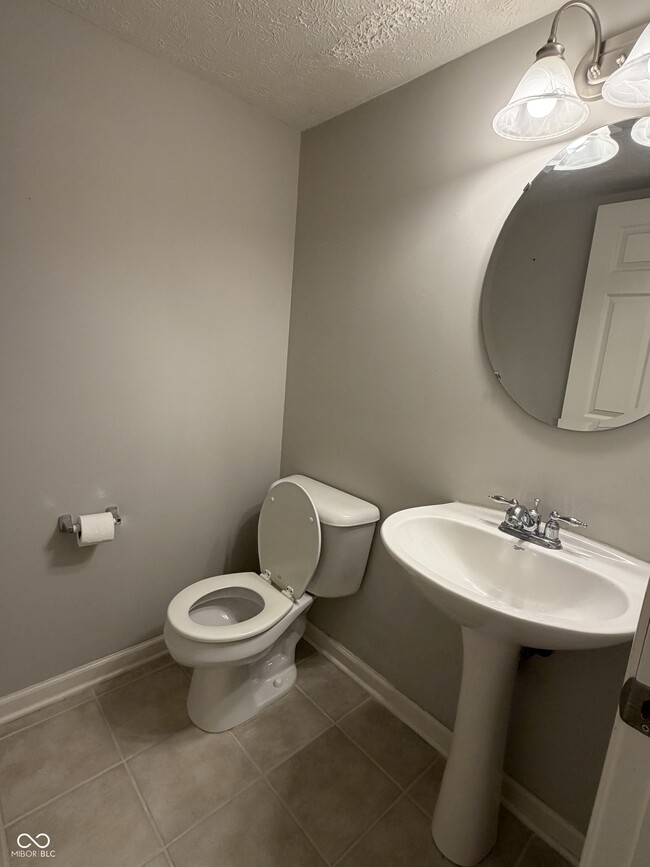 Building Photo - 11935 Riley Dr