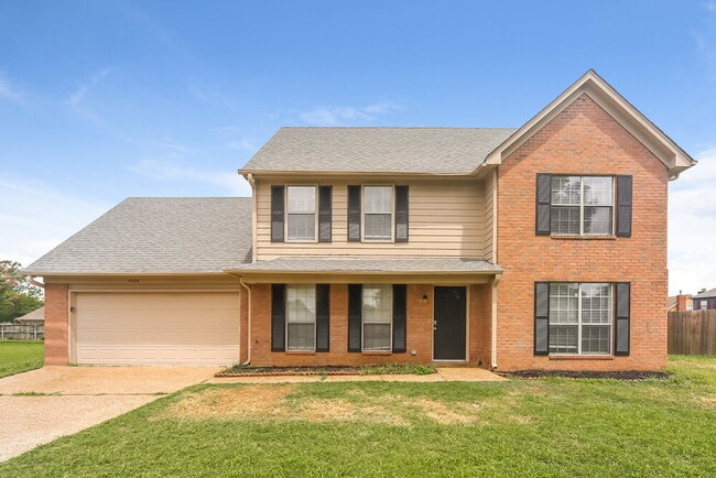 Building Photo - 4320 Whispering Bend Cove N