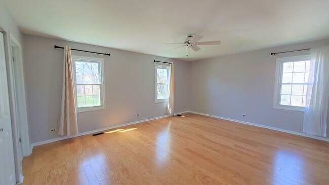 Building Photo - 2610 Arrowwood Ln