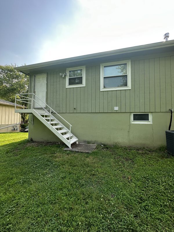 Building Photo - 3235 N 84th Terrace