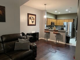 Building Photo - 12718 Country Brook Ln