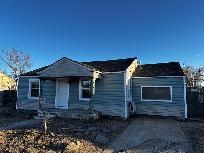 Building Photo - 3606 NE 14th Ave