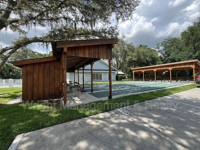 Building Photo - 38202 Woodgate Ln