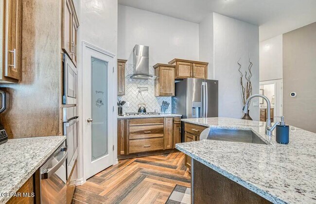 Building Photo - 15009 Concept Ct