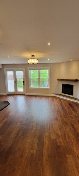 Living Room - 20 Rujon Dr
