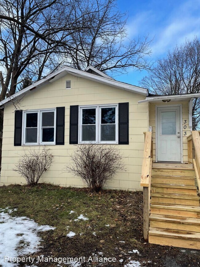 Primary Photo - 3 br, 1 bath House - 303 Melrose Drive