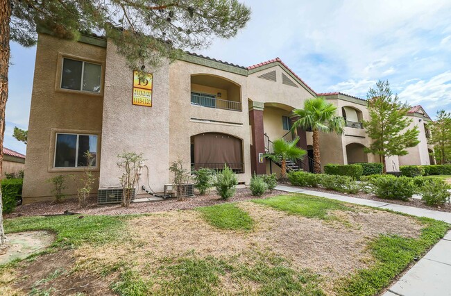 Building Photo - 7885 W Flamingo Rd