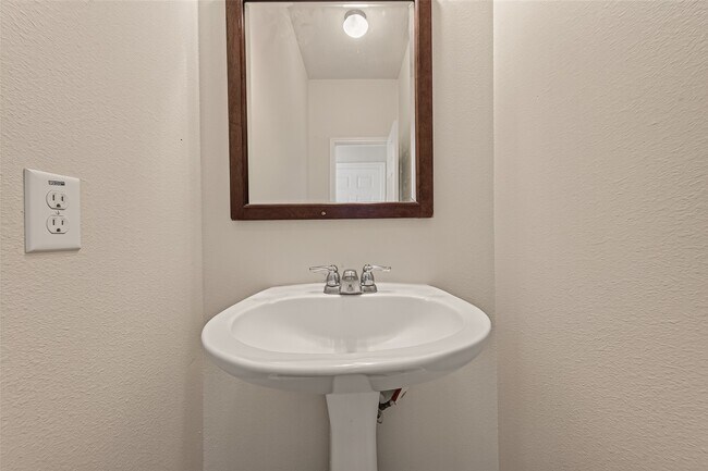 Building Photo - 3519 Lilac Ranch Dr