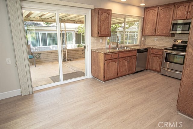 Building Photo - 3152 Alta Vista