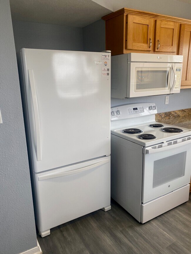 Building Photo - 16712 Fletcher Christian