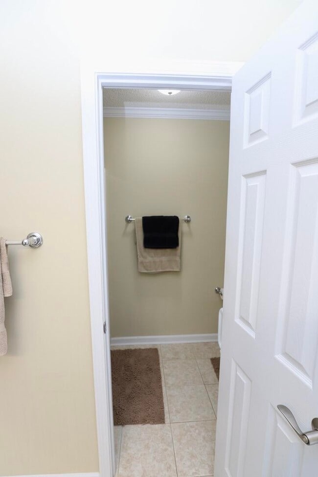 Building Photo - 3196 Daufaskie Rd