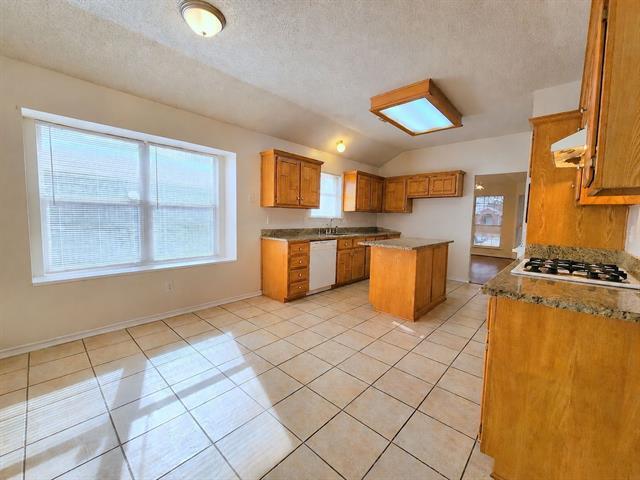 Building Photo - 200 Eastridge Ct