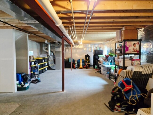 Building Photo - 1747 Goldenrod Turn