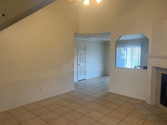 Building Photo - 5604 Bertha Dr