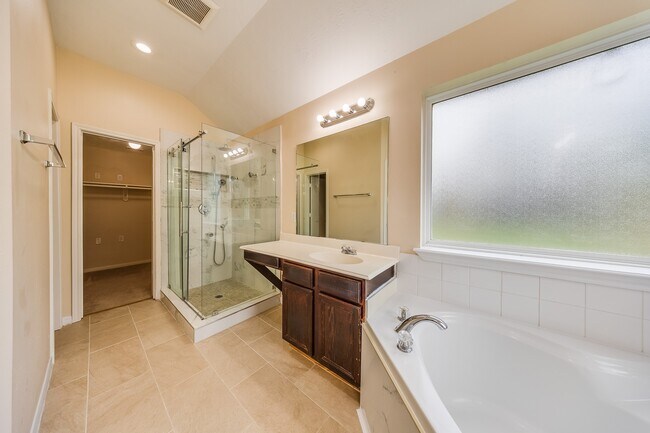 Building Photo - 6515 Autumn Thistle Dr