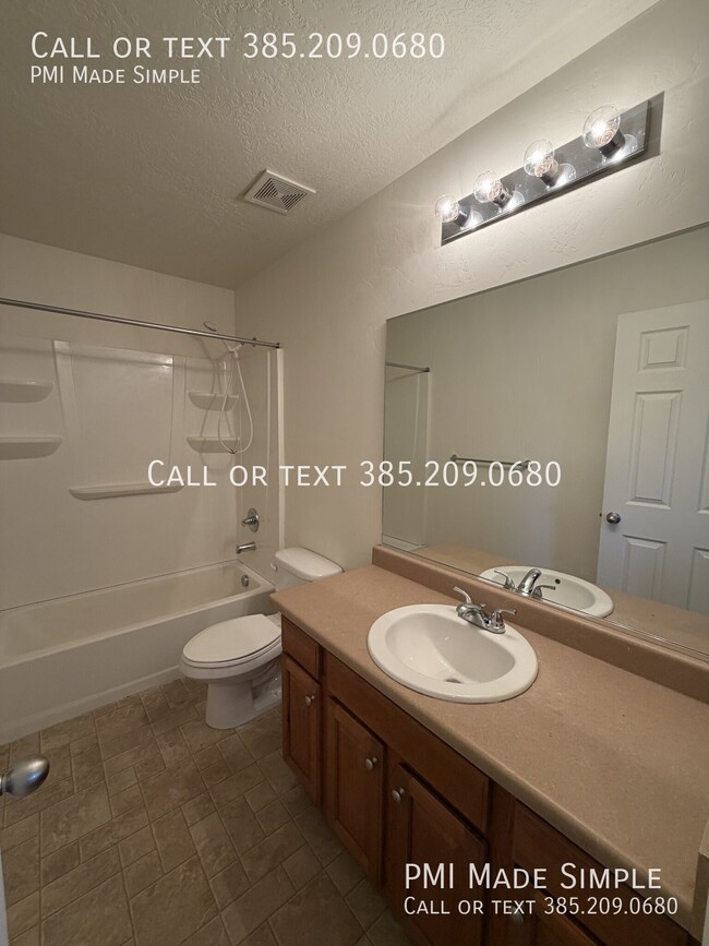 Building Photo - 149 S 2035 W