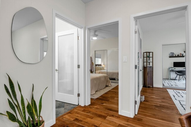 Building Photo - 2411-2413 Ocean Ave