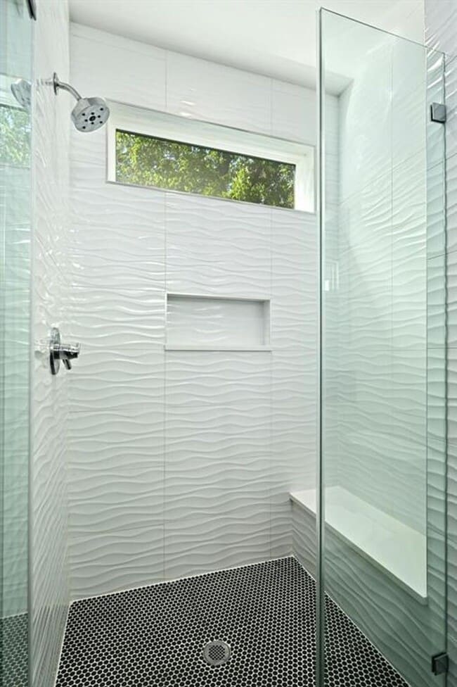 Building Photo - Best free standing 2 bed 2 bath House in great location