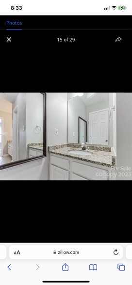 Building Photo - 7811 Lennoxshire Ln