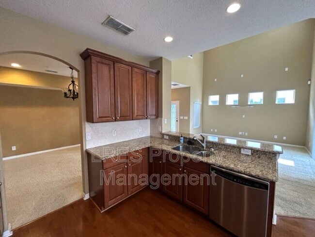 Building Photo - 314 Canyon Stone Cir