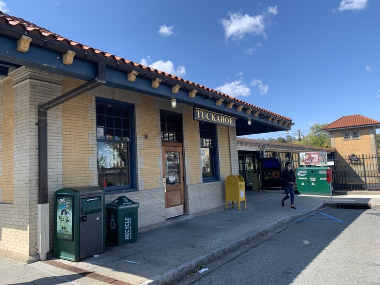 Tuckahoe Metro North Station - 3 Consulate Dr