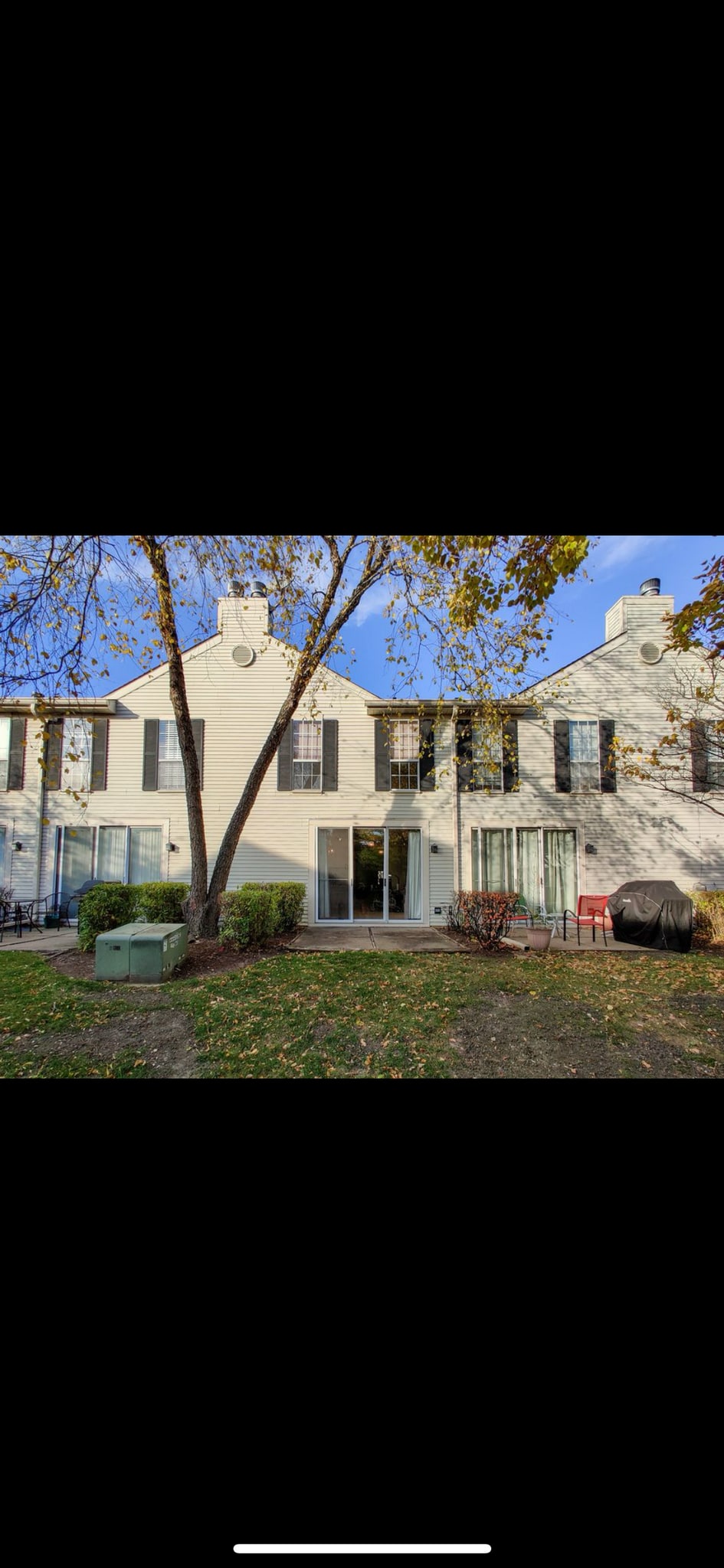 Building Photo - 49 N Golfview Ct