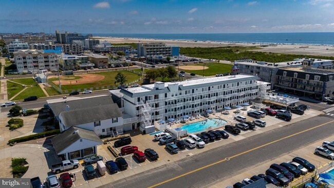 Primary Photo - 6109 Atlantic Ave