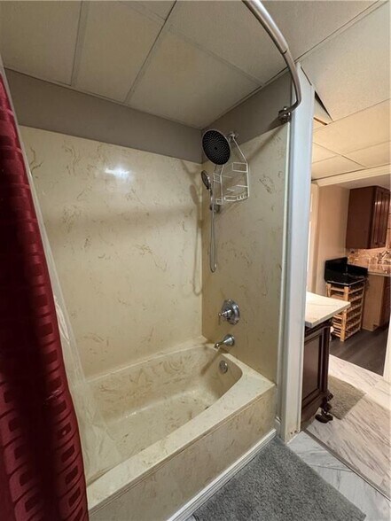Building Photo - 2625 Indian Lake Dr