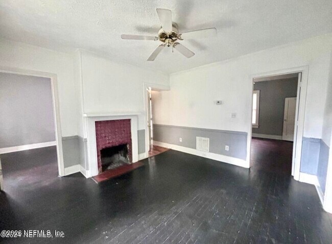 Building Photo - 2798 Herschel St