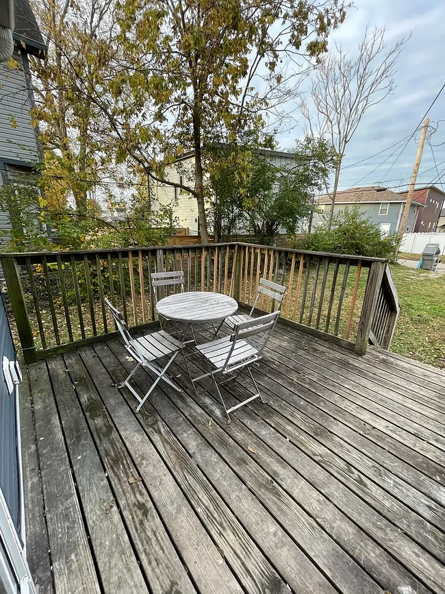 Deck - 2508 Guilford Ave