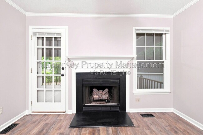 Building Photo - 5017 Walton Hill Rd